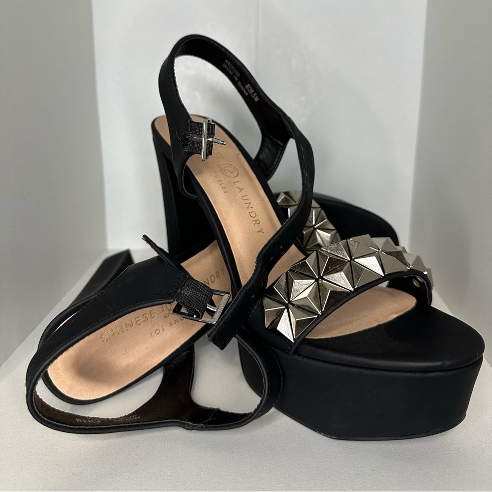 Chinese Laundry Arnette Studded Platform - Size 8